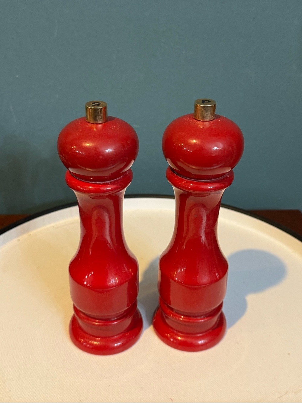 Williams Sonoma Red Gloss Wooden Salt & Pepper Mills